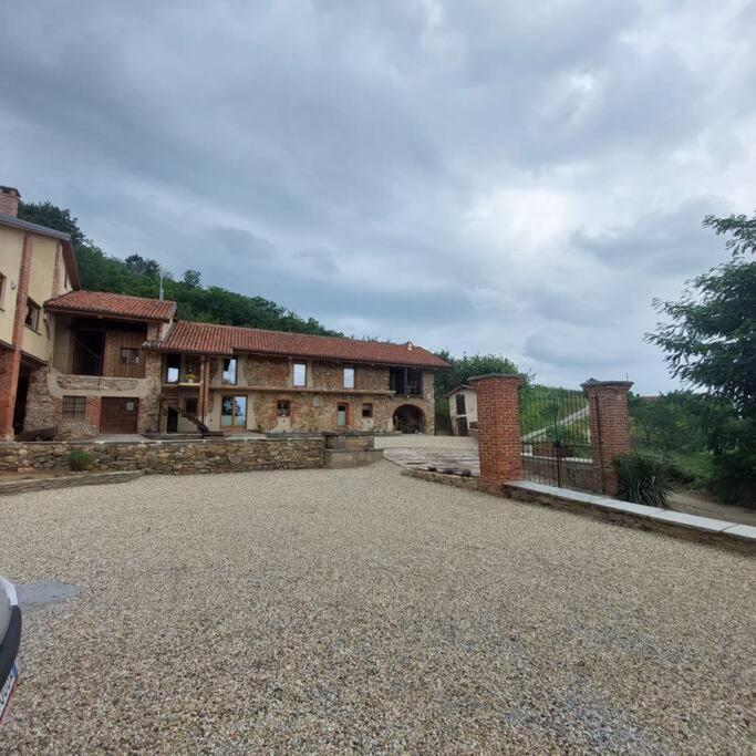 Istanti - Salvia Apartment Costigliole Saluzzo Exterior photo